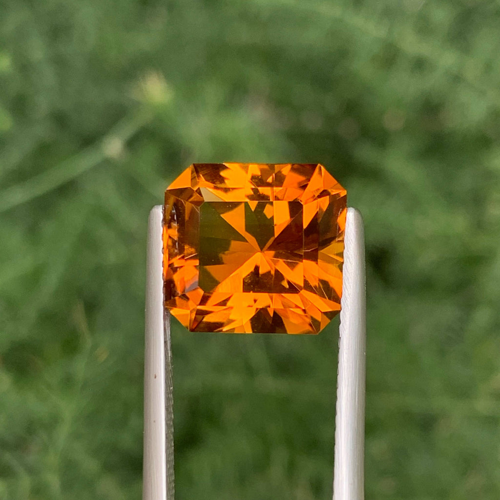 6.65 Carats Madeira Citrine Stone