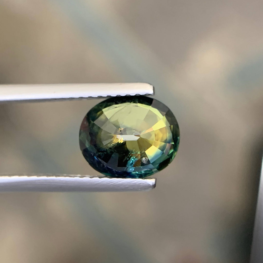 3.19 Carat Natural Loose Certified Parti Sapphire Stone Oval Cut Madagascar Gem