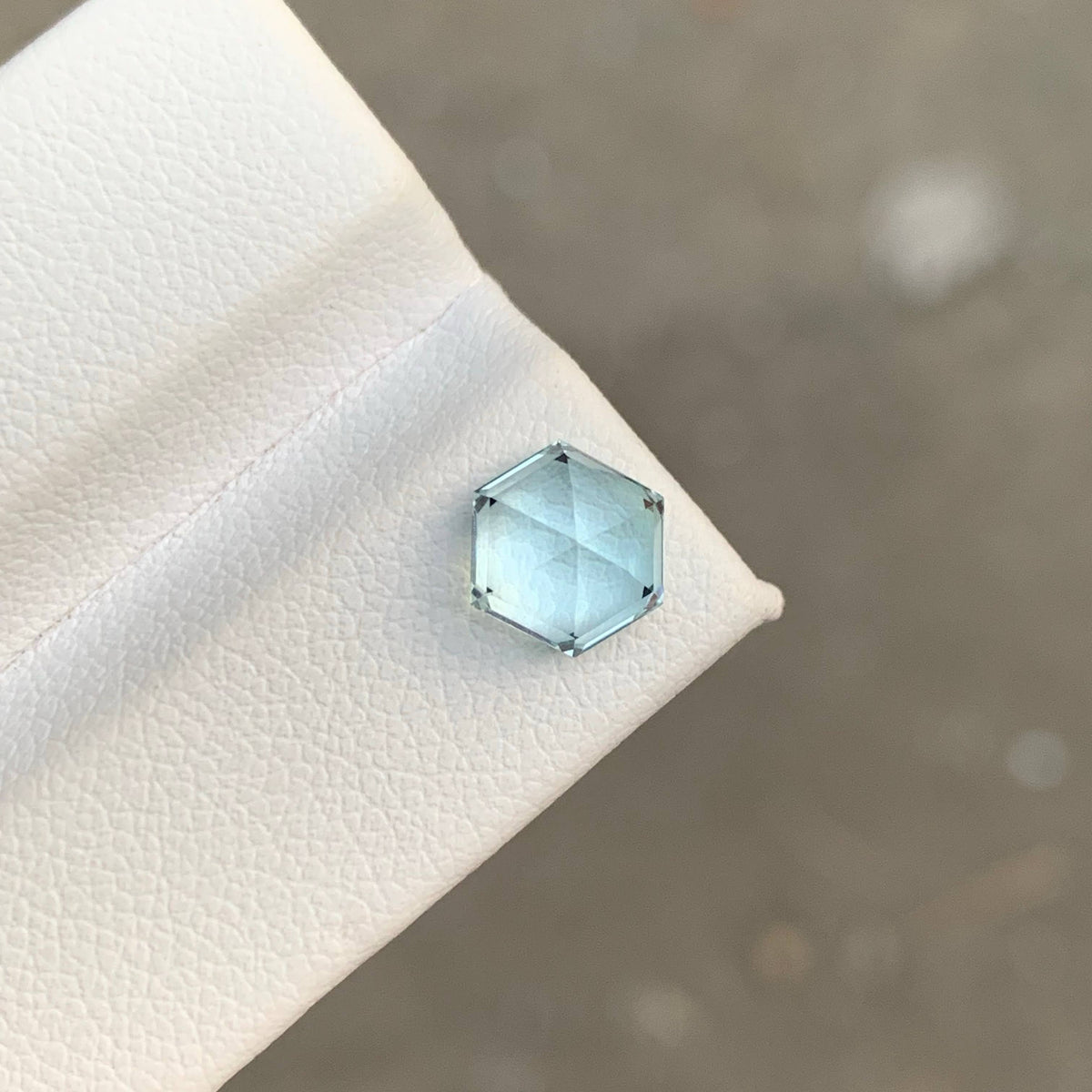 1.65 Carat Light Blue Aquamarine Hexagonal Cut Pakistan Gemstone, VVS, Untreated