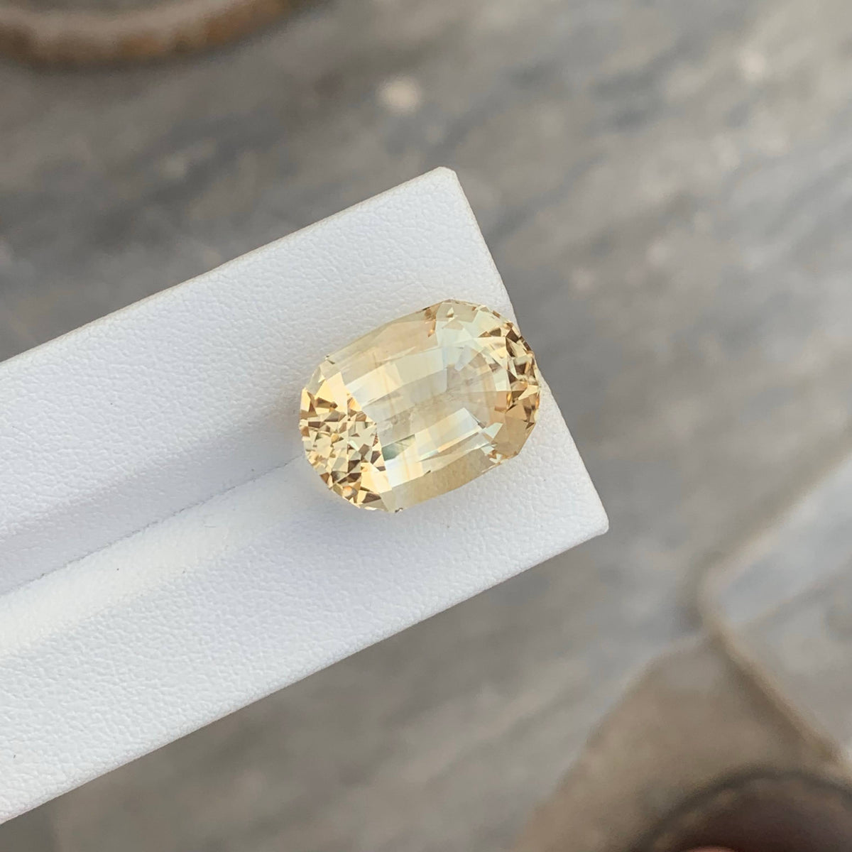 17.75 Carat Light Golden Citrine Oval Fancy Cut African Untreated Eye Clean