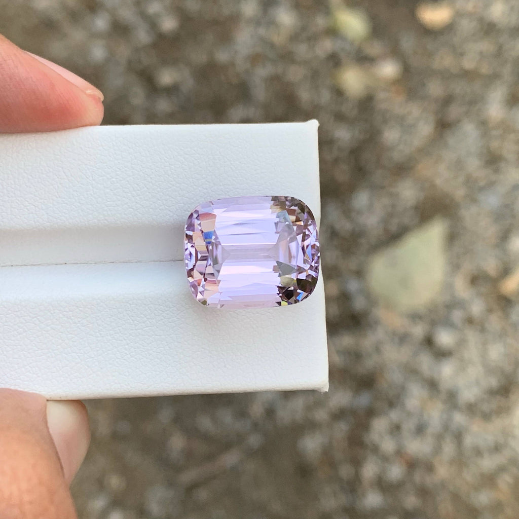 21.40 Carat Natural Loose Light Purple Kunzite Stone Cushion Cut Afghan Gemstone