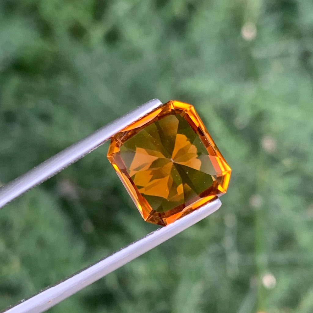 6.65 Carats Madeira Citrine Stone
