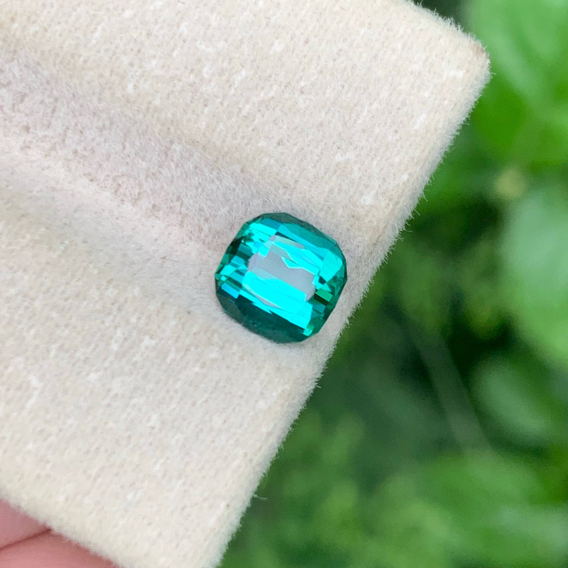 1.40 Ct Natural Blue Tourmaline