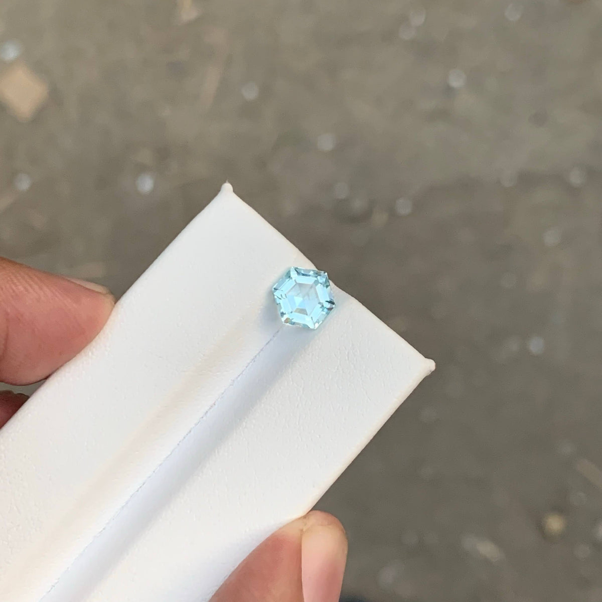 1.65 Carat Light Blue Aquamarine Hexagonal Cut Pakistan Gemstone, VVS, Untreated