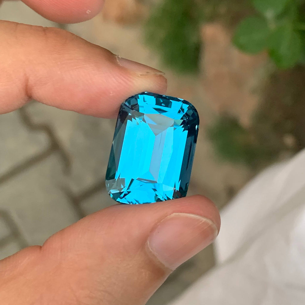 39.85 Carats Swiss Blue Topaz