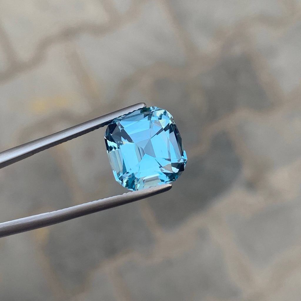 10.50 Carat Natural Loose Sky Blue Color Topaz Cushion Cut African Gemstone