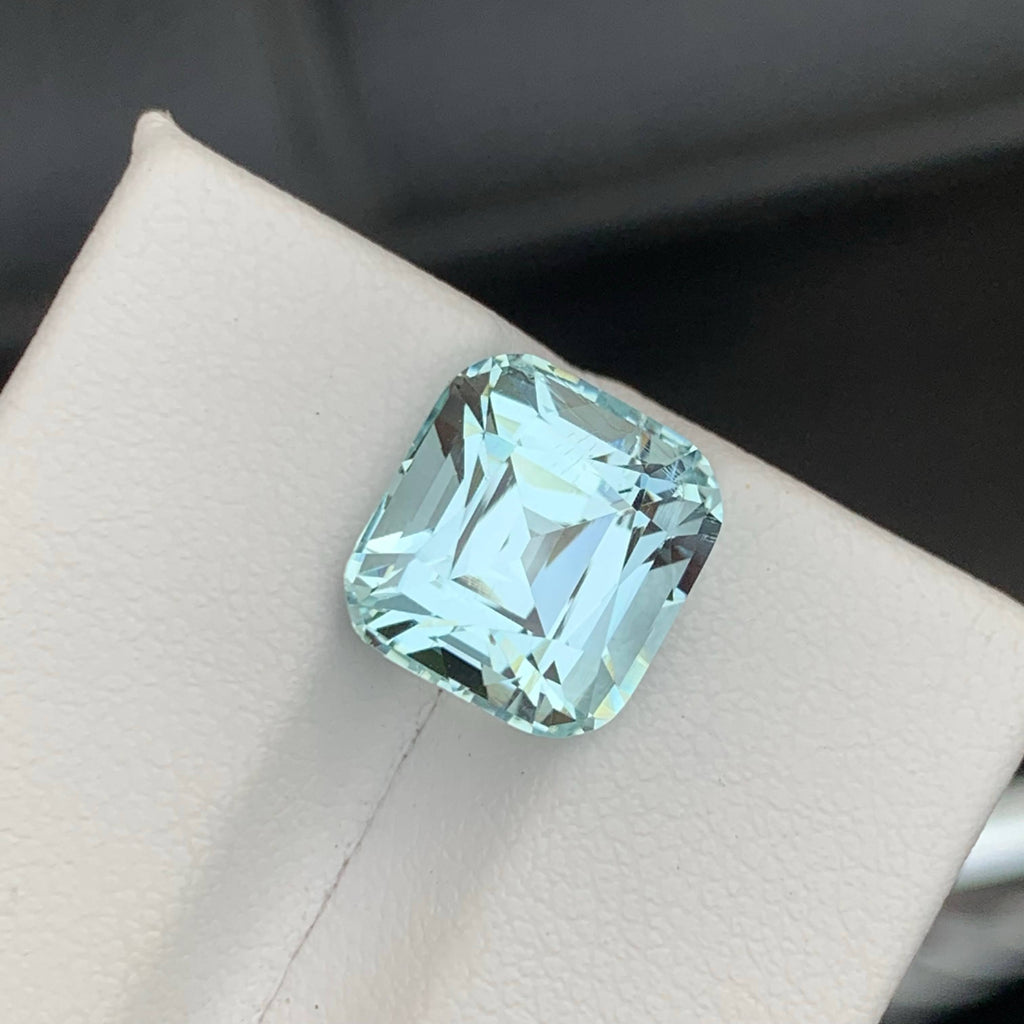 5.25 Carat Natural Loose Light Blue Color Aquamarine Cushion Cut Gemstone