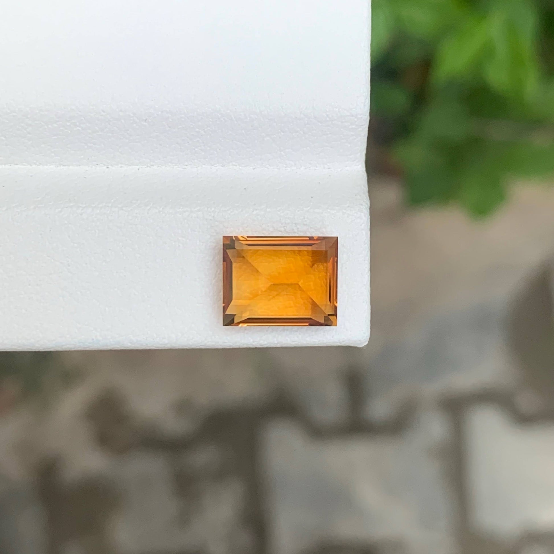 3.20 Carats Madeira Citrine Baguette
