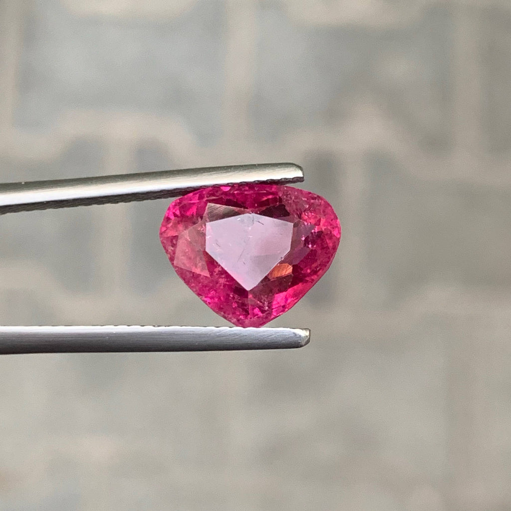 4.75 Carat Loose Pinkish Red Rubellite Tourmaline Heart Faceted Afghan Gemstone