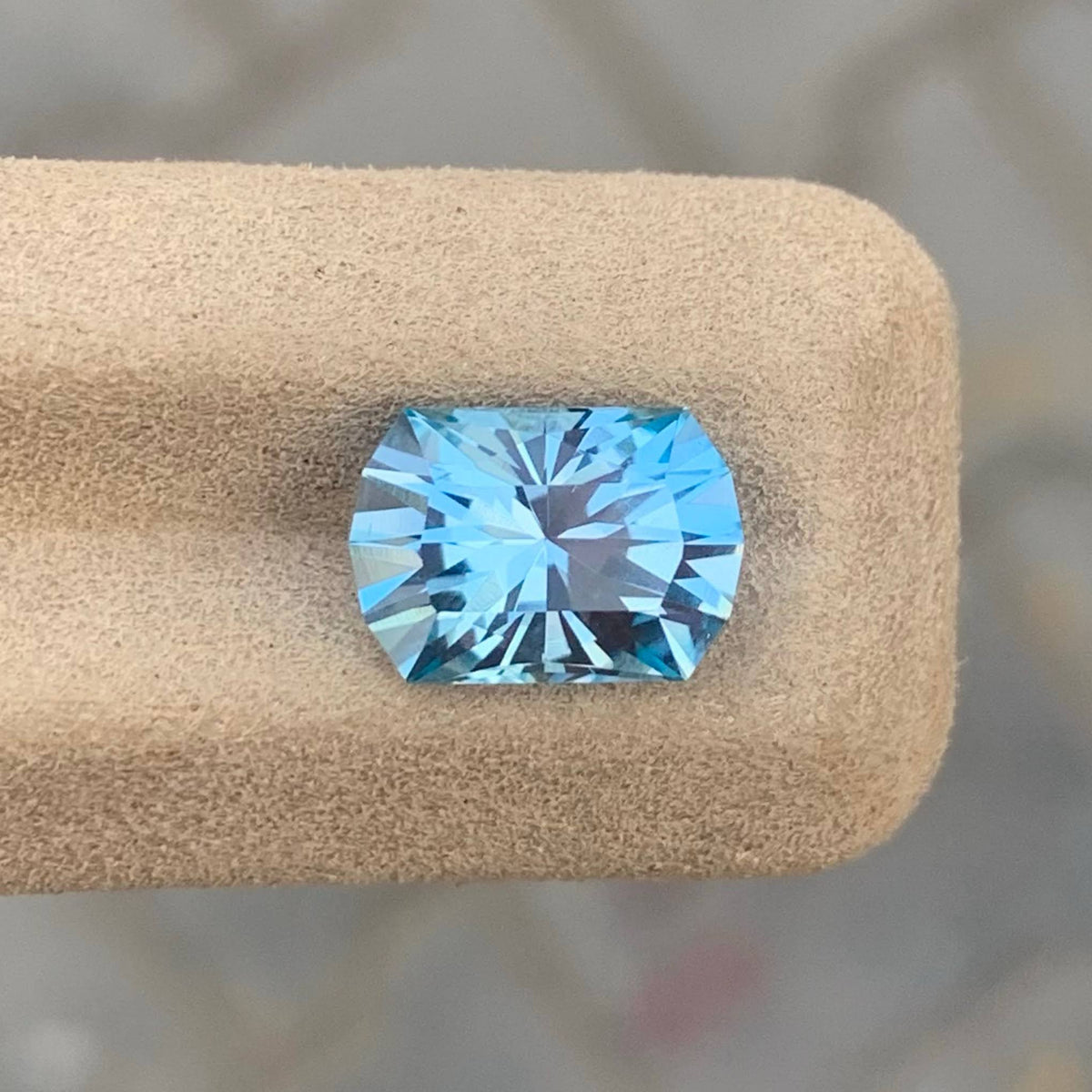 4-40-carat-sky-blue-topaz-fancy-cut-africa-shop-now