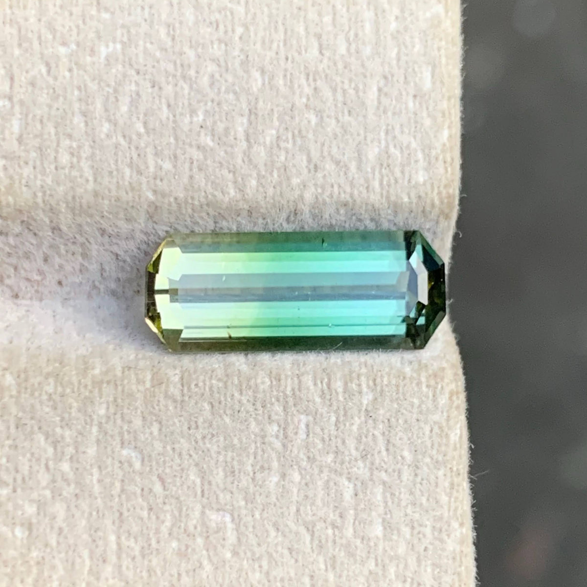 3-40-carat-bicolor-tourmaline-emerald-cut-afghanistan-vvs-untreated-shop-now