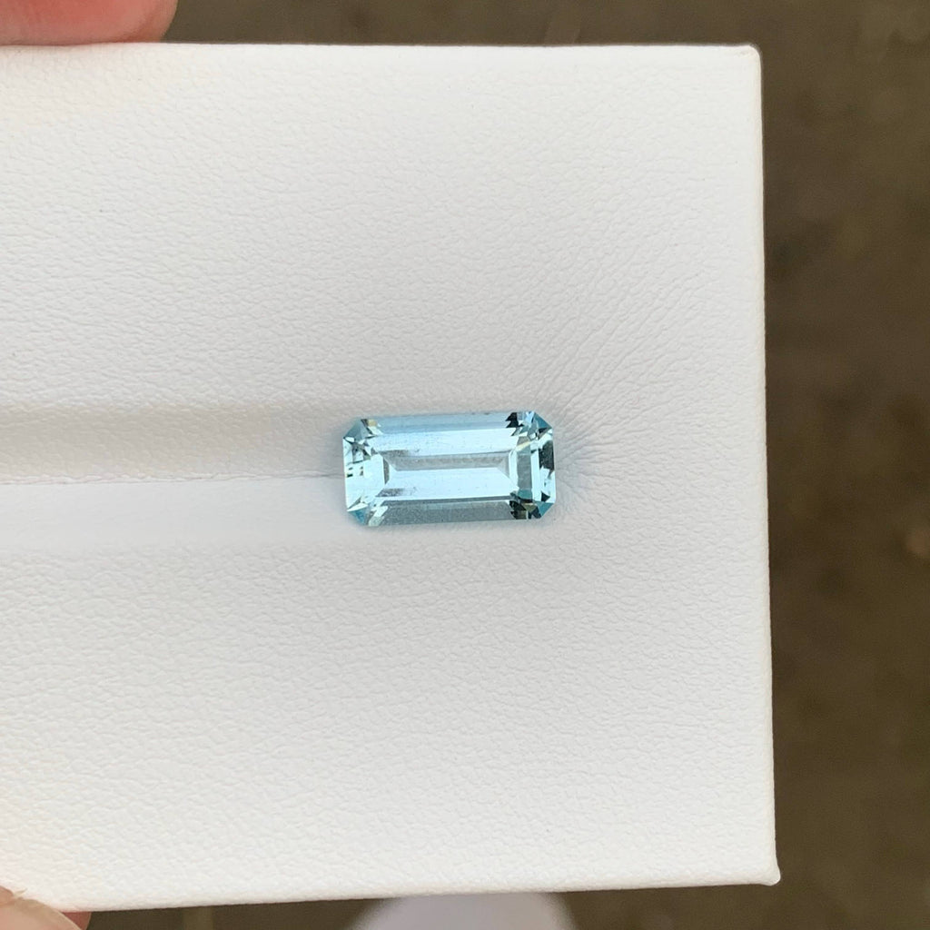 2.95 Carat Light Blue Aquamarine Emerald Cut Pakistan VVS Untreated