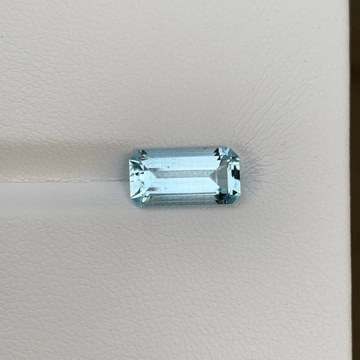 2.95 Carat Light Blue Aquamarine Emerald Cut Pakistan VVS Untreated