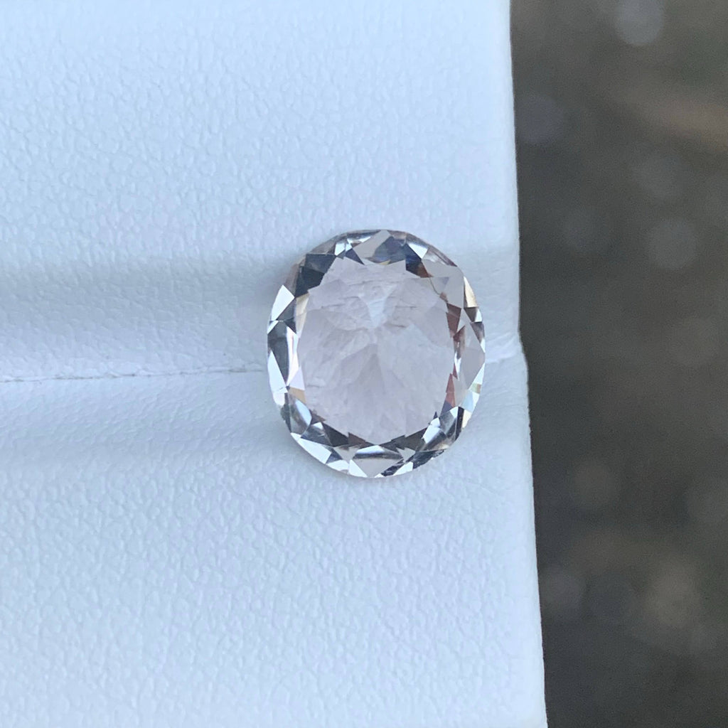 4.40 Carat Golden Topaz Oval Cut Pakistan Gemstone