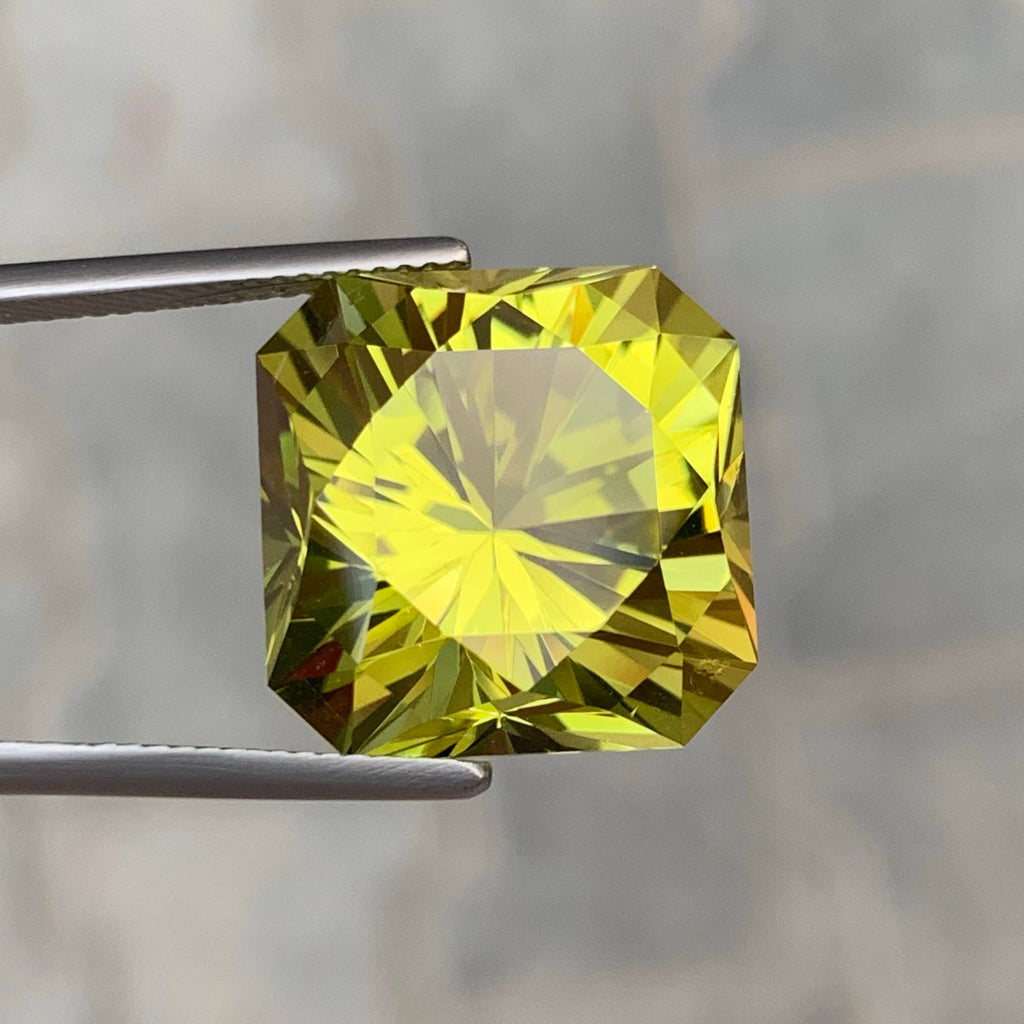 24.35 Carat Natural Loose Lemon Color Citrine Fancy Cut African Gemstone