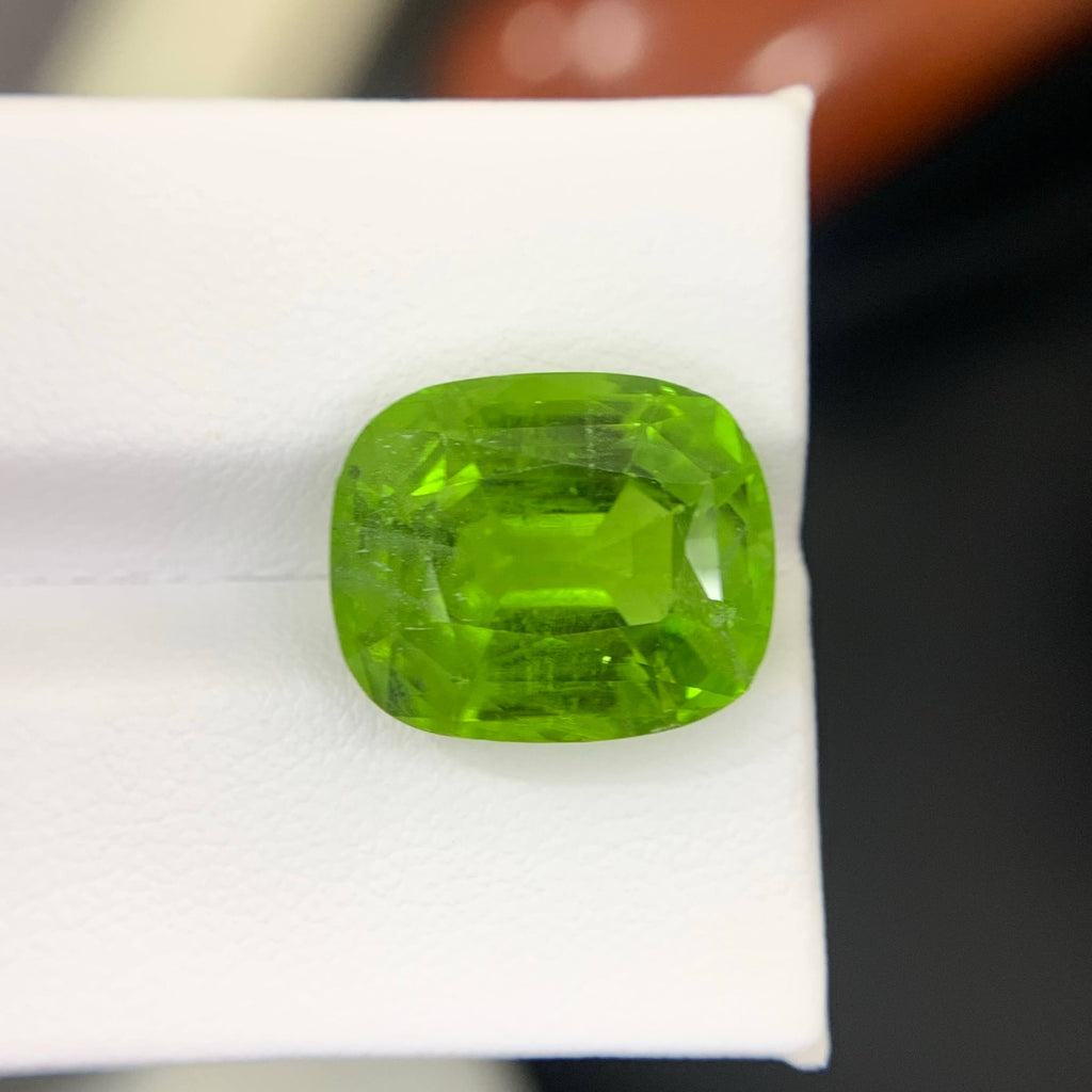 12.60 Carat Natural Loose Green Color Peridot Cushion Cut from Pakistan Gemstone