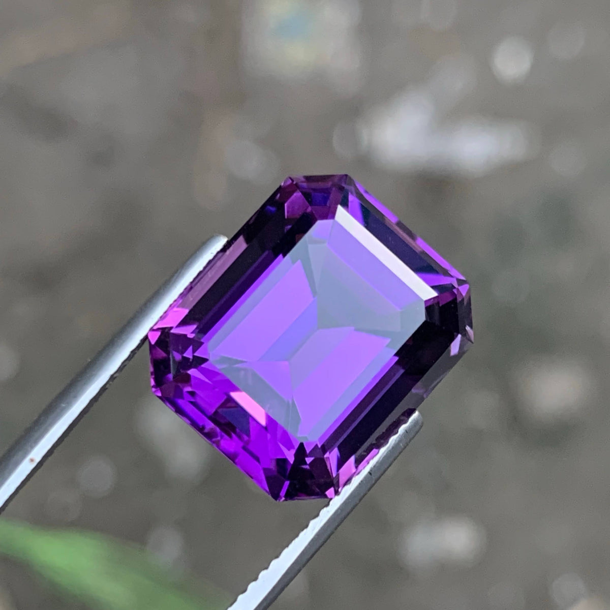 17.20 Carat Deep Purple Amethyst Emerald Cut Brazil | Loupe Clean Untreated
