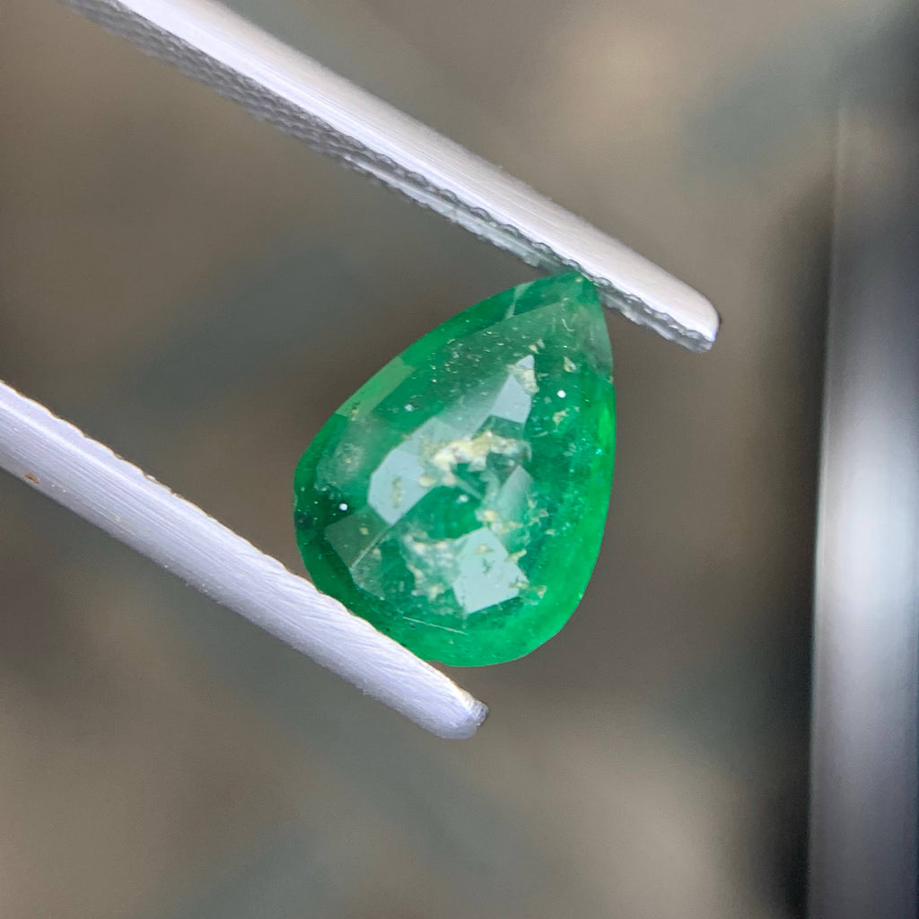 2.00 Carat Natural Loose Deep Green Color Emerald Pear Cut Swat Gemstone