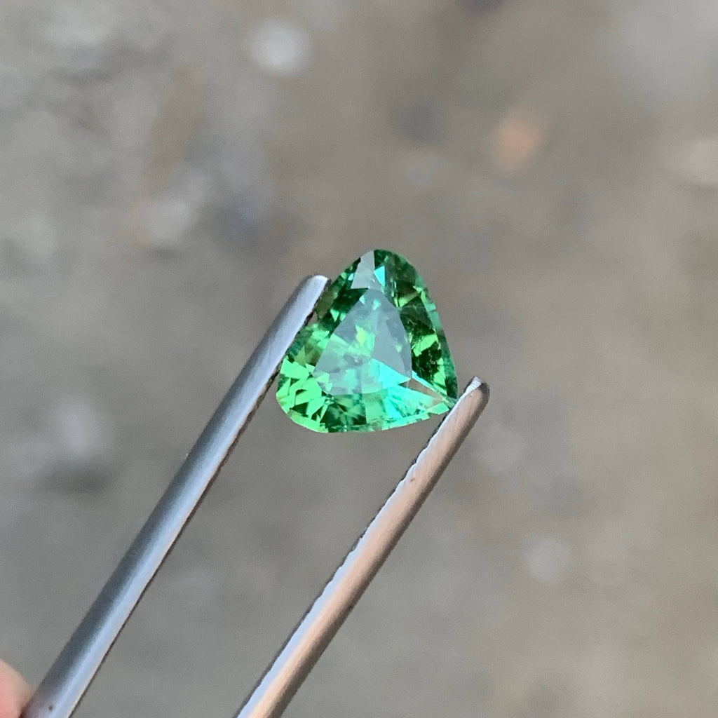 1.95 Carat Natural Loose Mint Green Tourmaline Heart Cut Afghan Gemstone