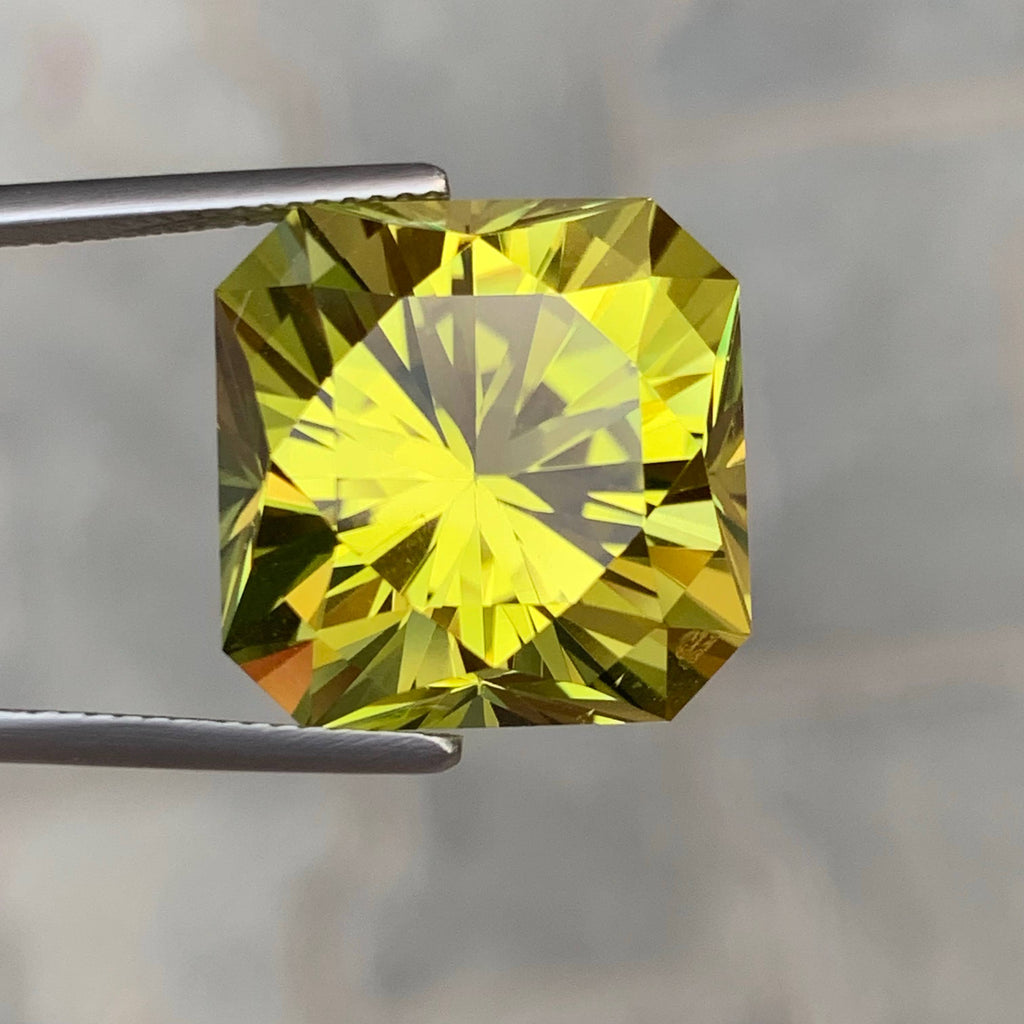 24.35 Carat Natural Loose Lemon Color Citrine Fancy Cut African Gemstone