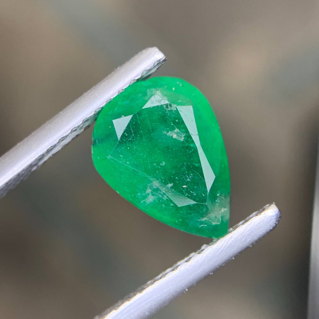 2.00 Carat Natural Loose Deep Green Color Emerald Pear Cut Swat Gemstone