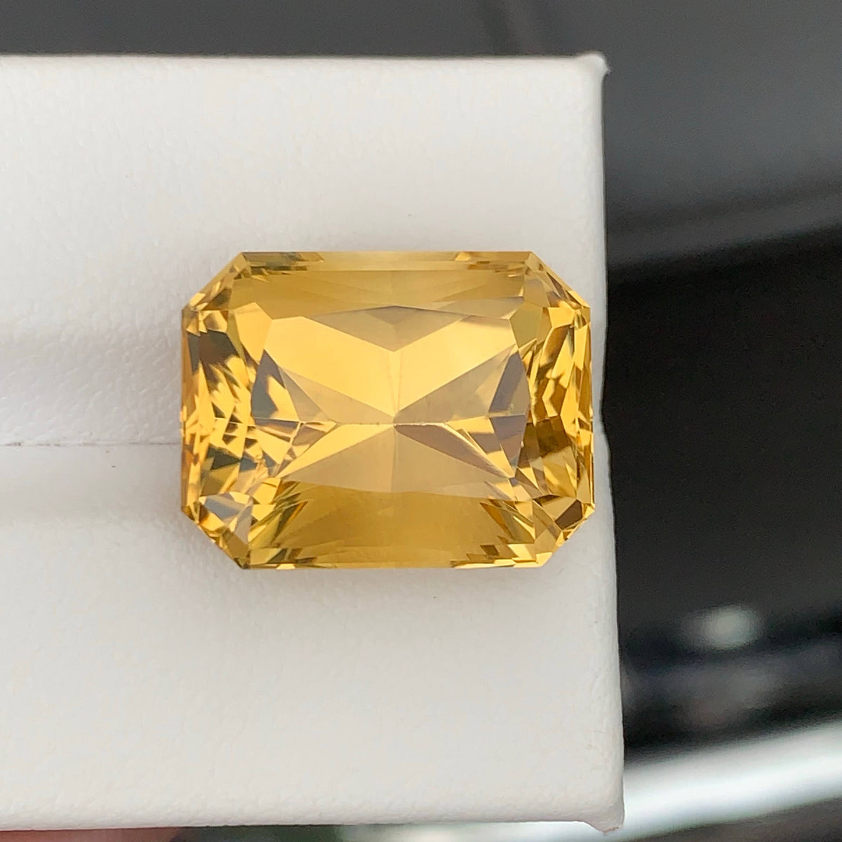 16.10 Carat Natural Loose Golden Color Citrine Fancy Cut Bazillion Gemstone