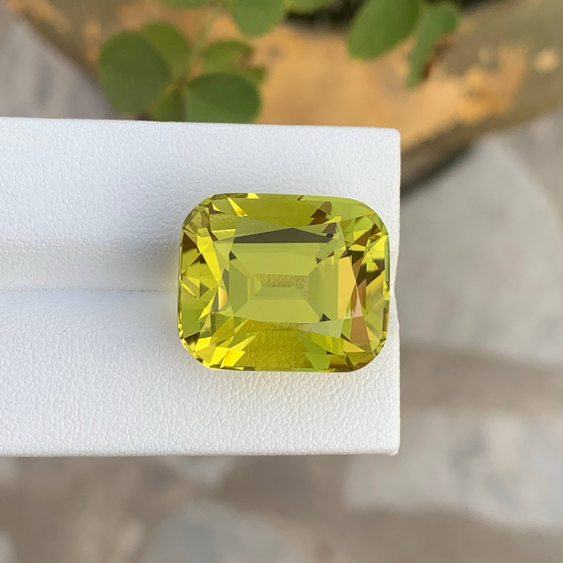 28.30 Ct Natural Lemon Citrine