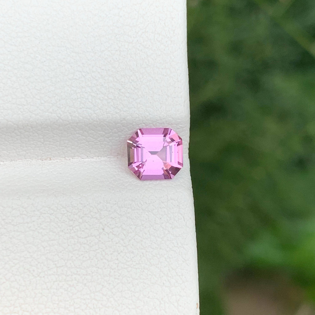 0.95 Carats Pink Afghan Spinel 