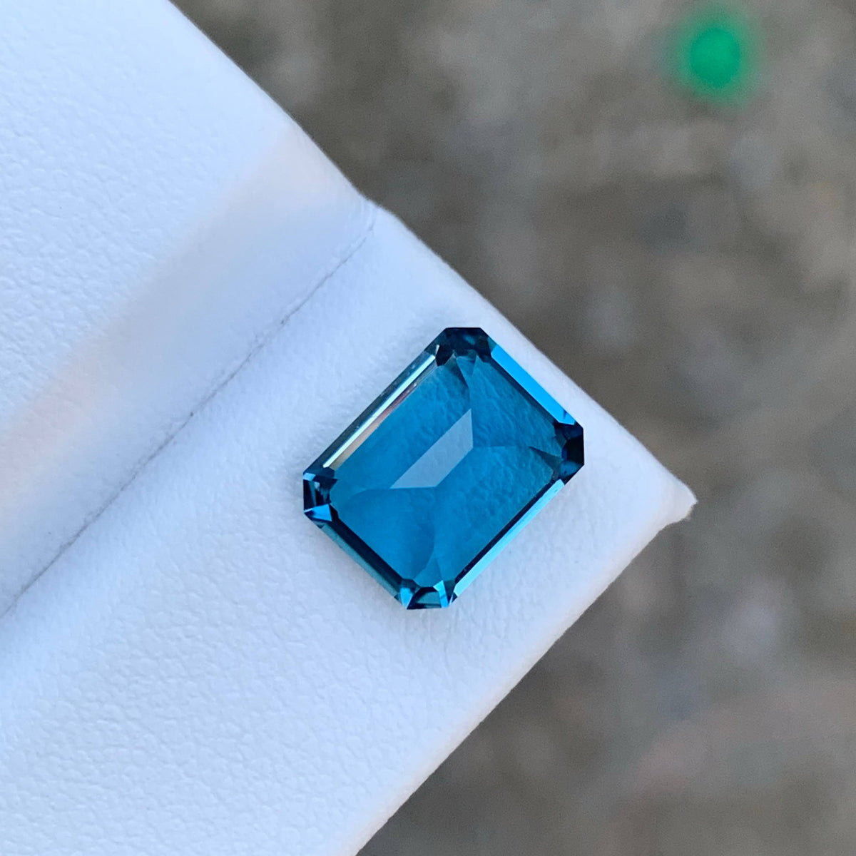 3.90 Carat Natural Loose London Blue Topaz Stone Emerald Cut African Gemstone