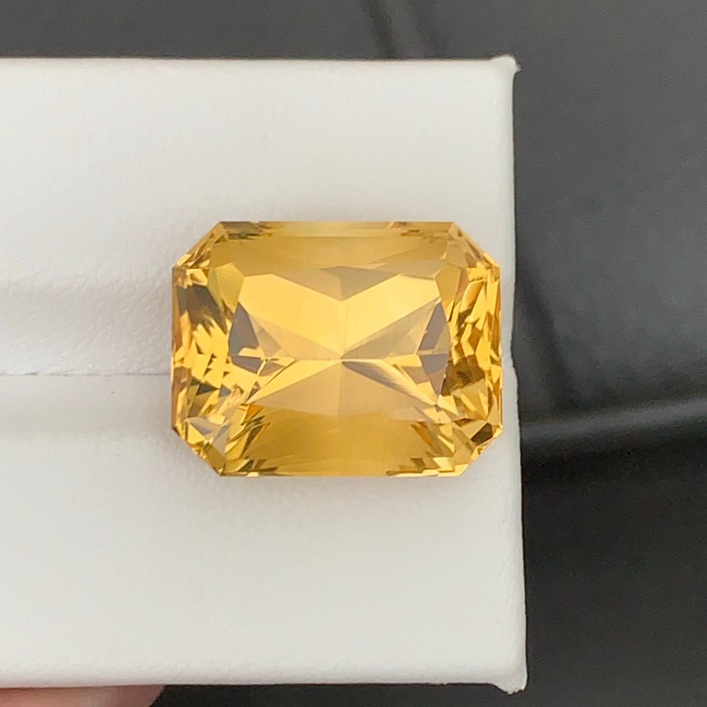 16.10 Ct Golden Citrine Fancy Cut 