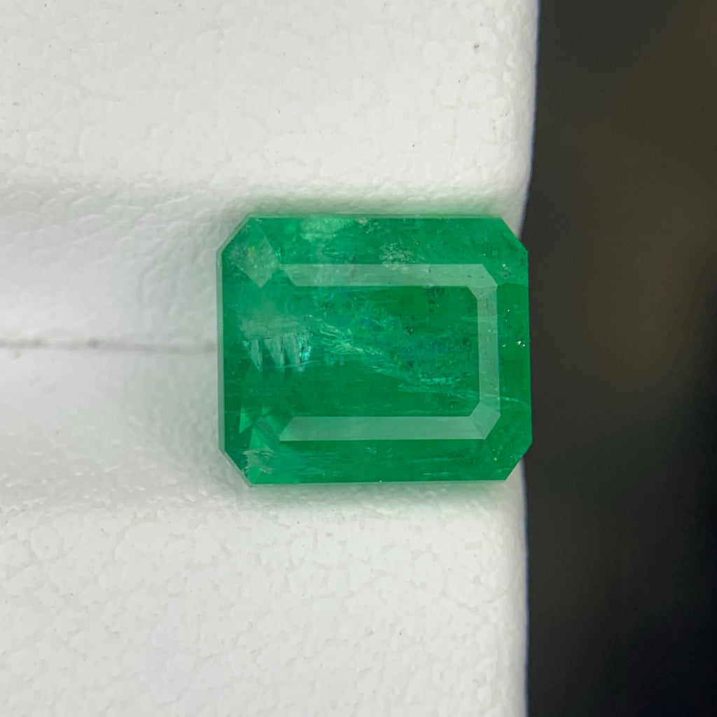 2.15 Ct Green Emerald Stone Emerald Cut