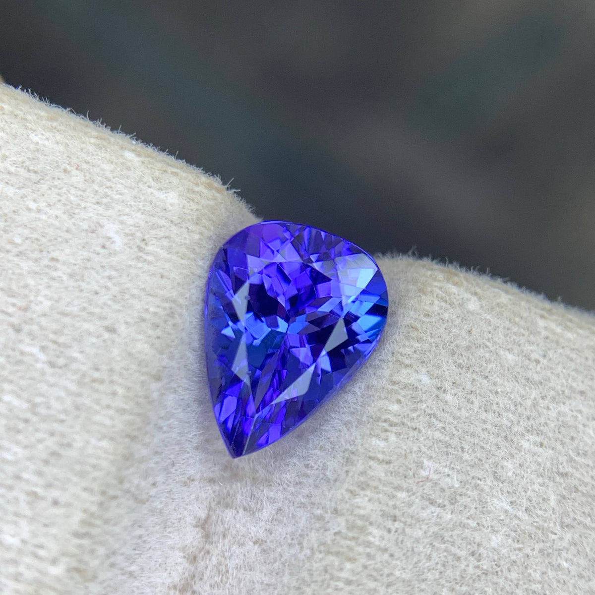 1.75 Carat Blue Tanzanite Pear Cut Tanzania Loupe Clean Untreated