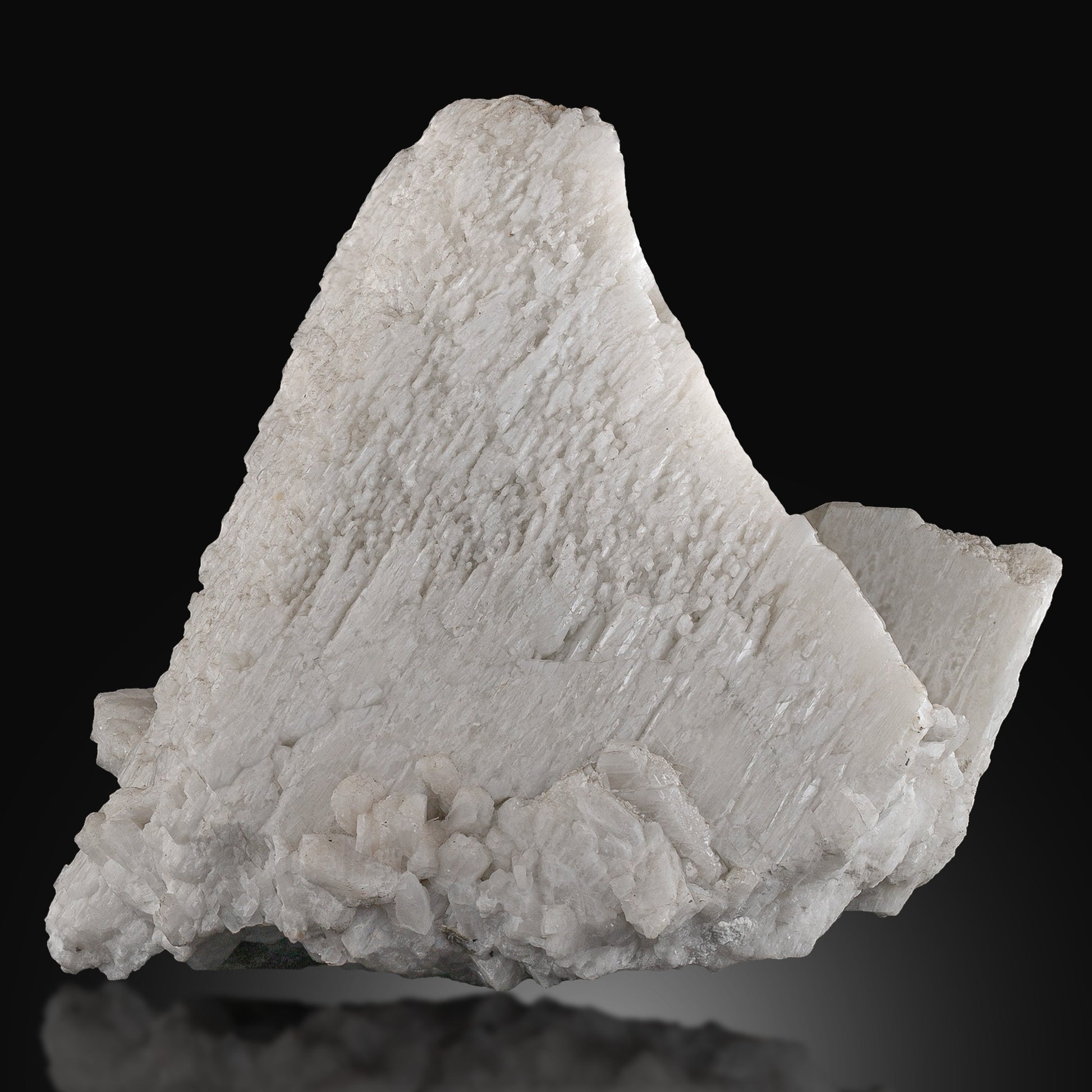 Raw Mineral Microcline Feldspar