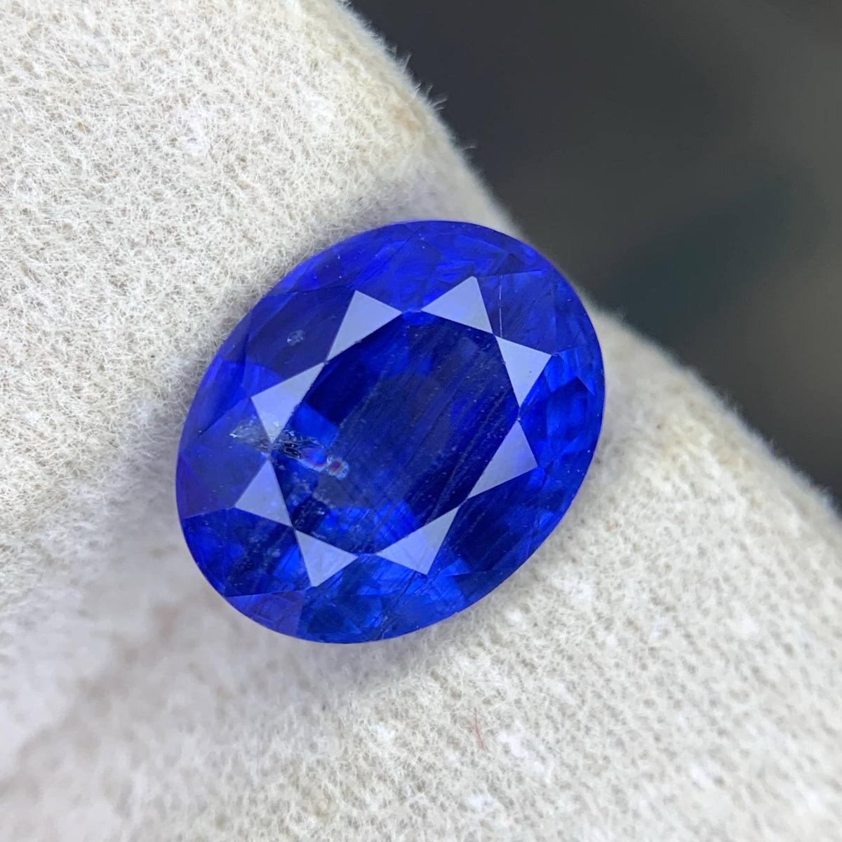 3.68 Carat Natural Loose Certified Blue Sapphire Stone Oval Cut Sri Lankan Gemstone