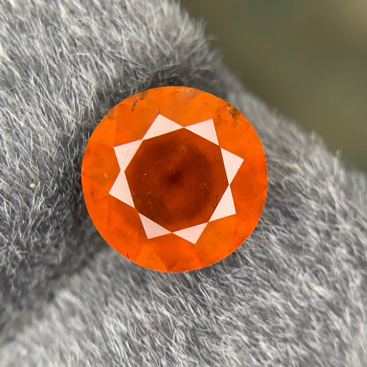 4.35 Carat Fanta Color Hessonite Garnet Round Cut Madagascar | SI Untreated