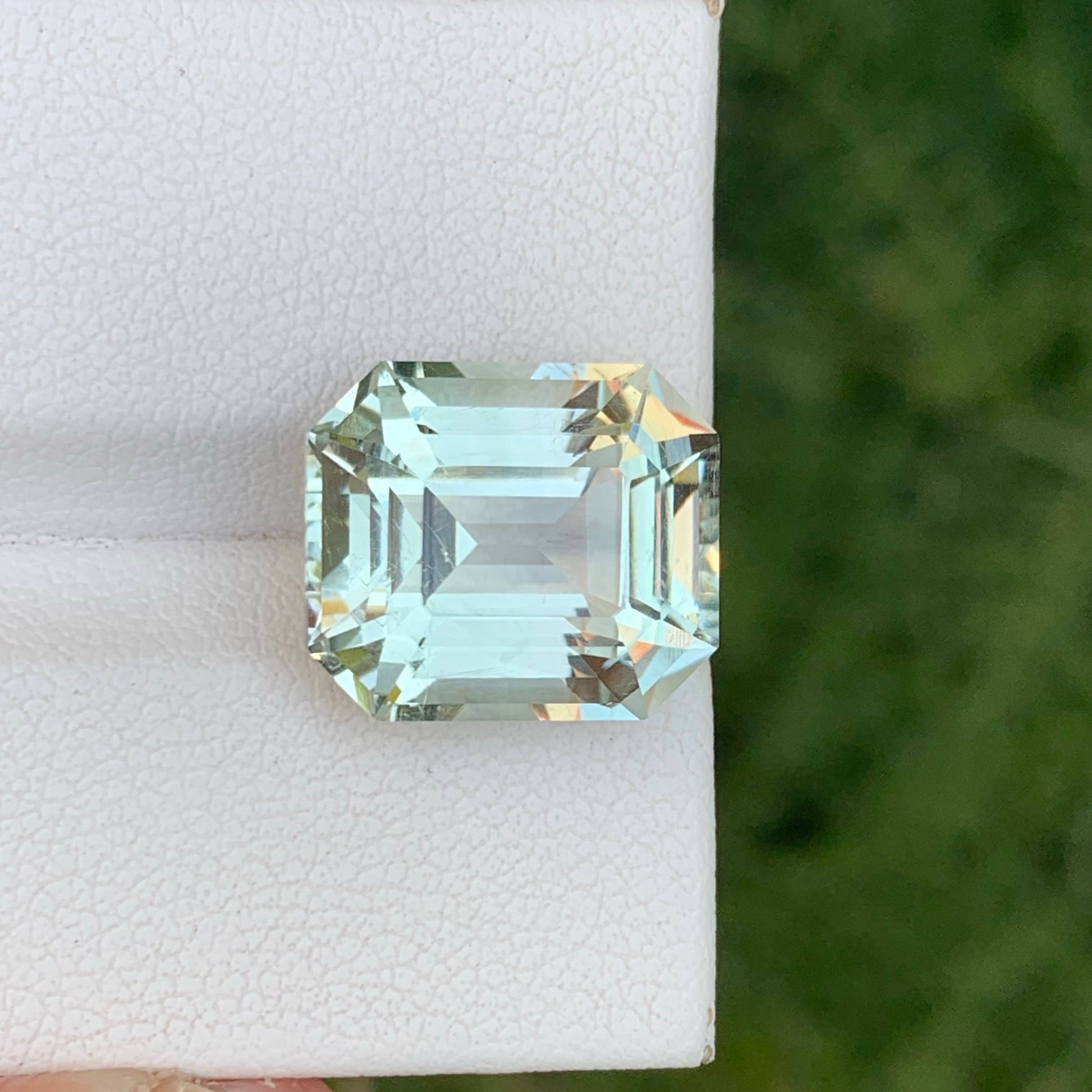 9.25 Carat Green Amethyst Stone
