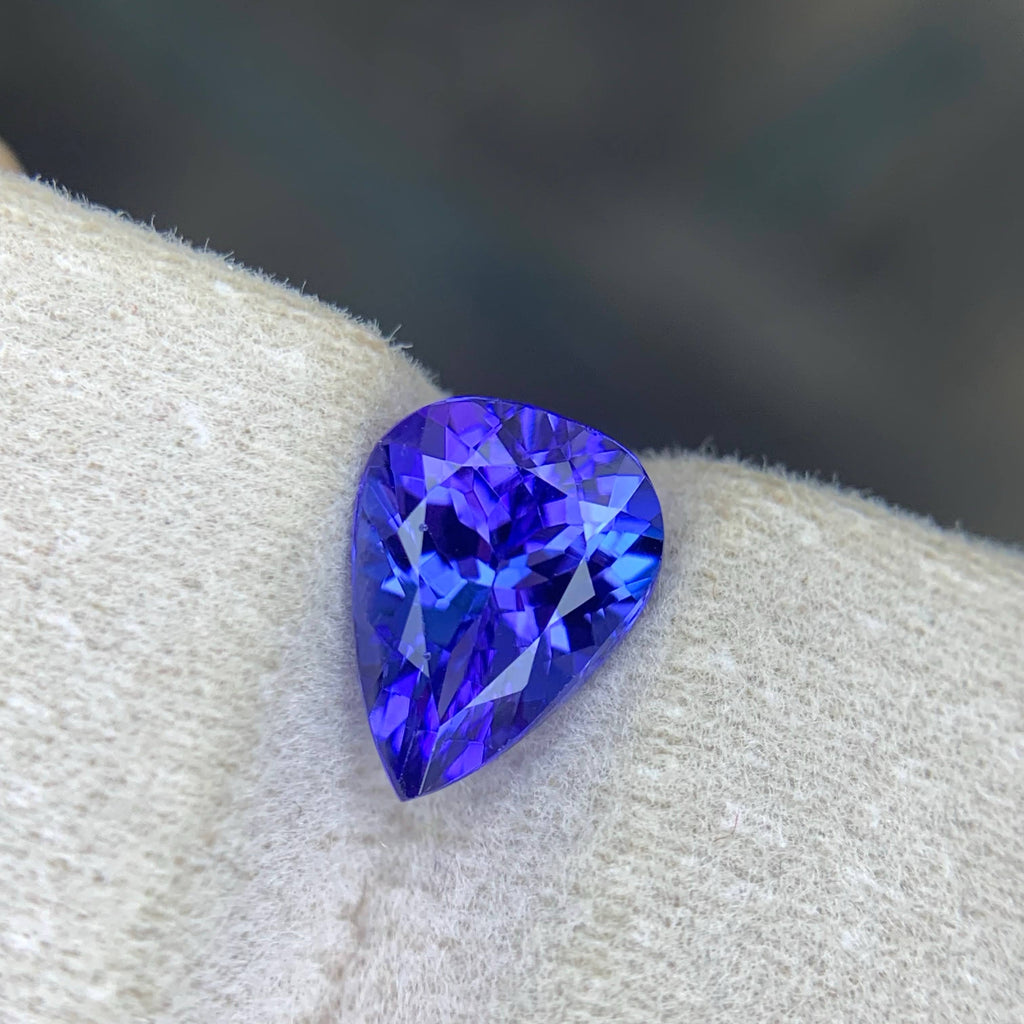 1.75 Carat Blue Tanzanite Pear Cut Tanzania Loupe Clean Untreated
