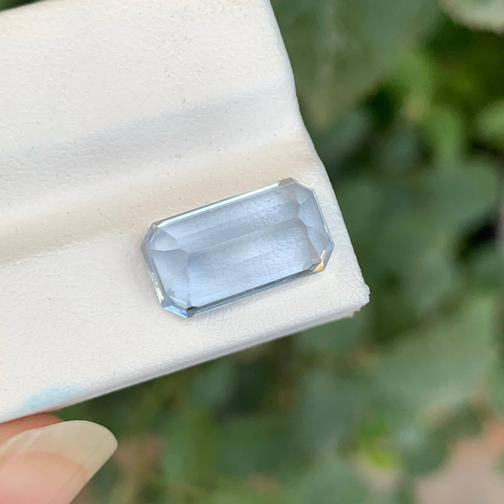 5.05 Carats Aquamarine Goshenite Stone Emerald Cut Natural Pakistani Gemstone
