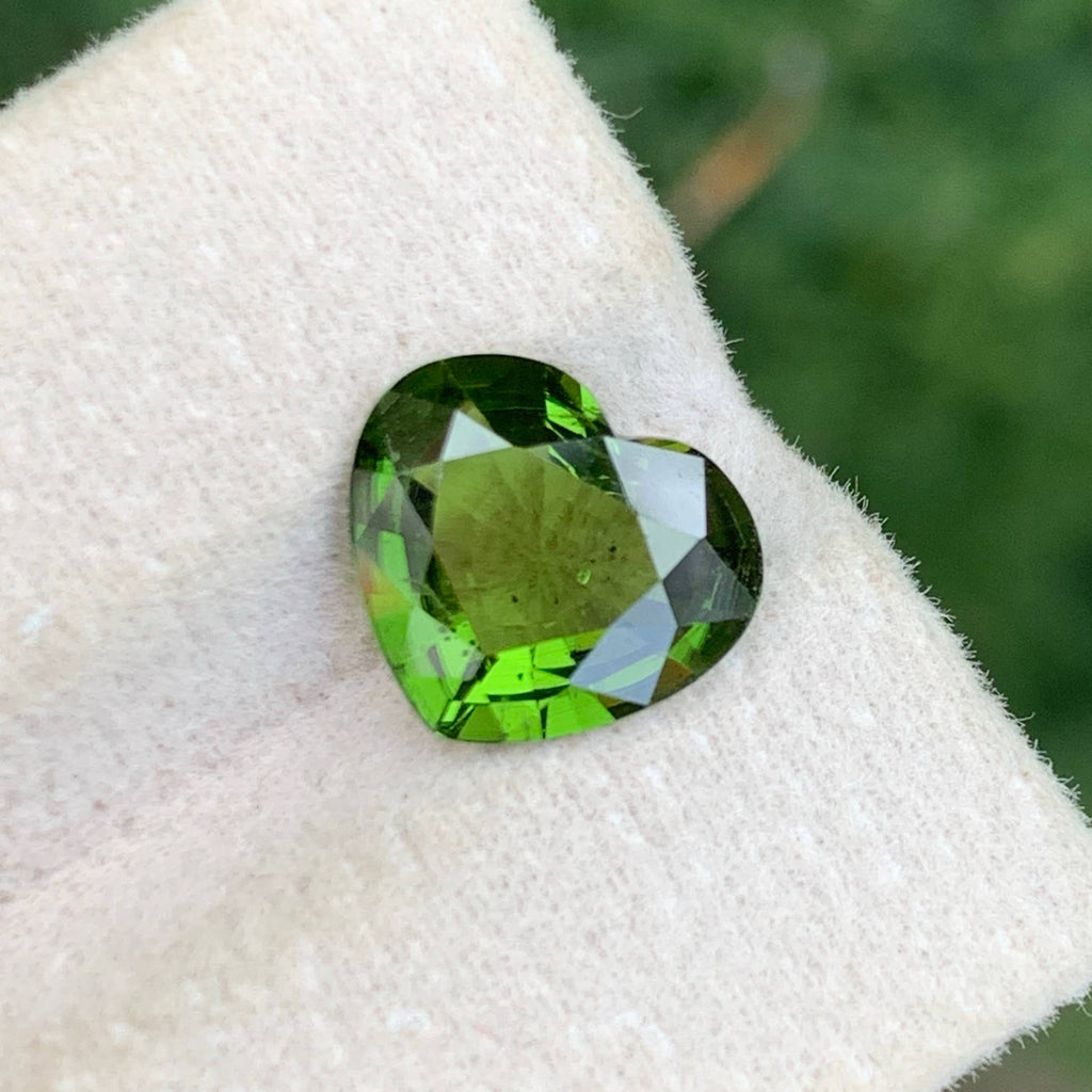 2.60 Ct Natural Chrome Tourmaline Heart 