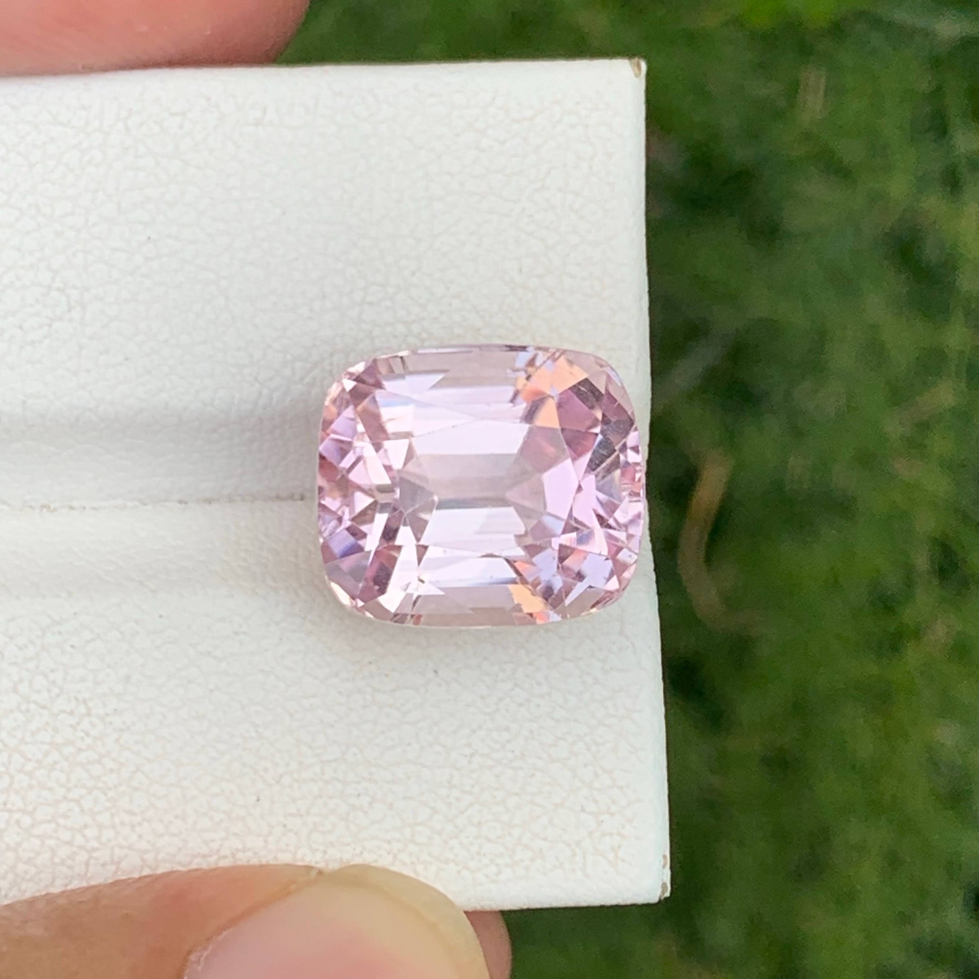 15.00 Carat Natural Pink Kunzite