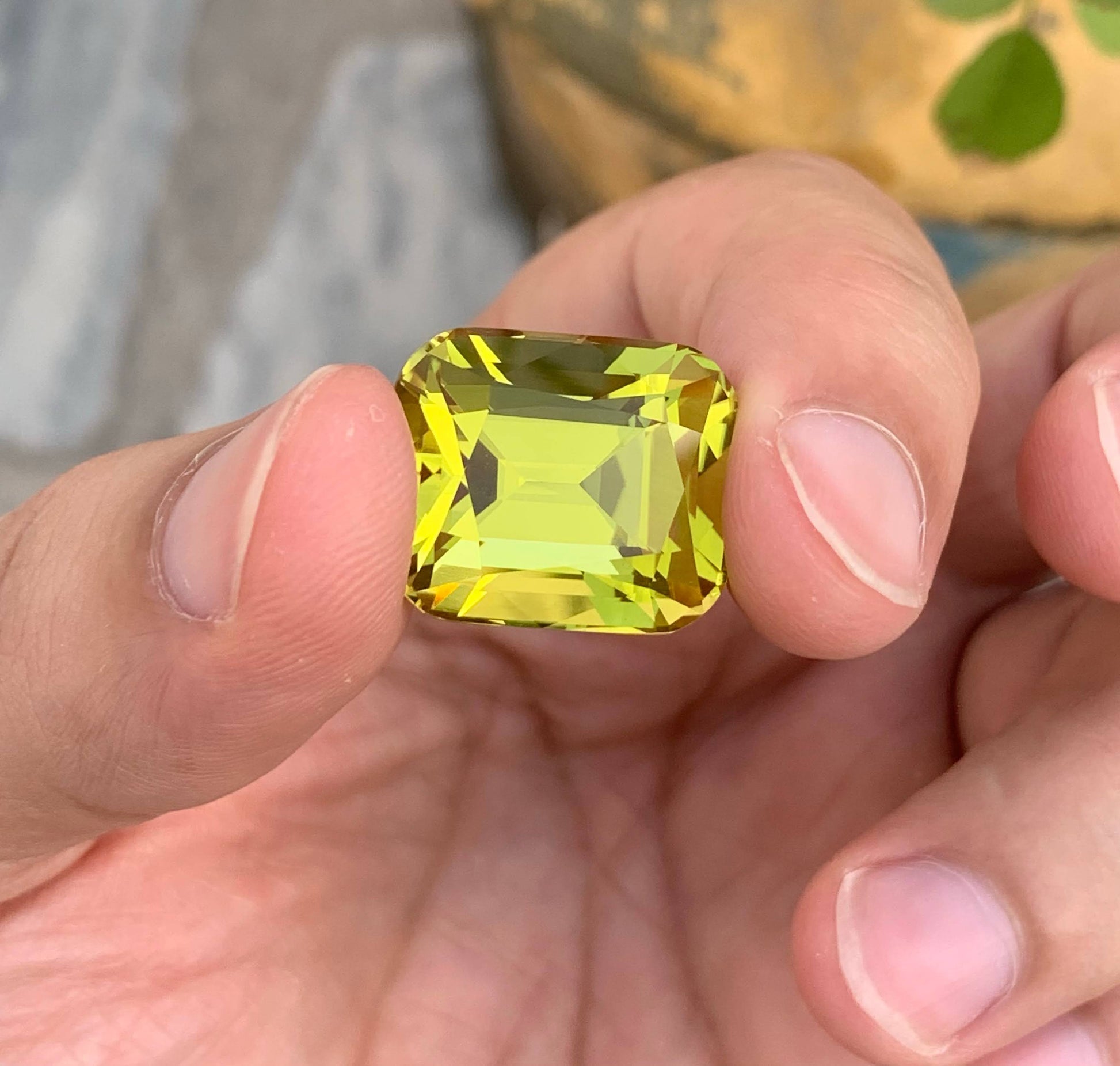 28.30 Ct Natural Lemon Citrine