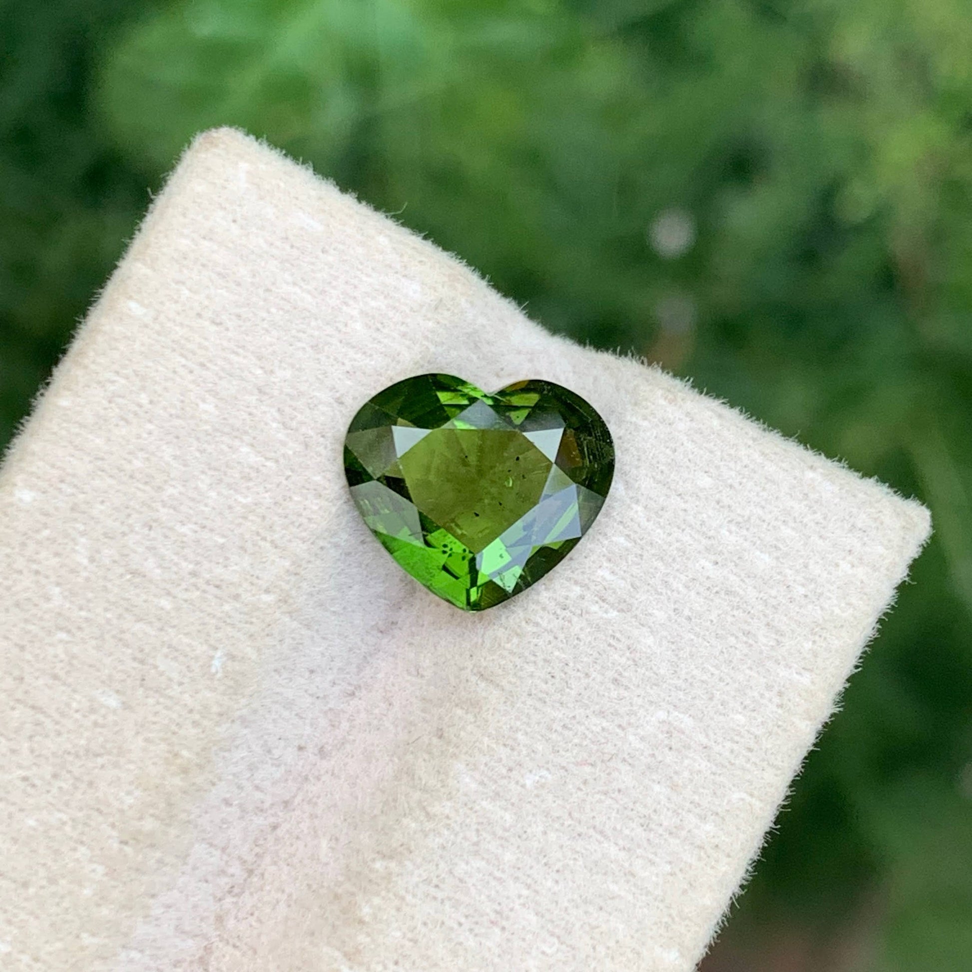 2.60 Ct Natural Chrome Tourmaline Heart 