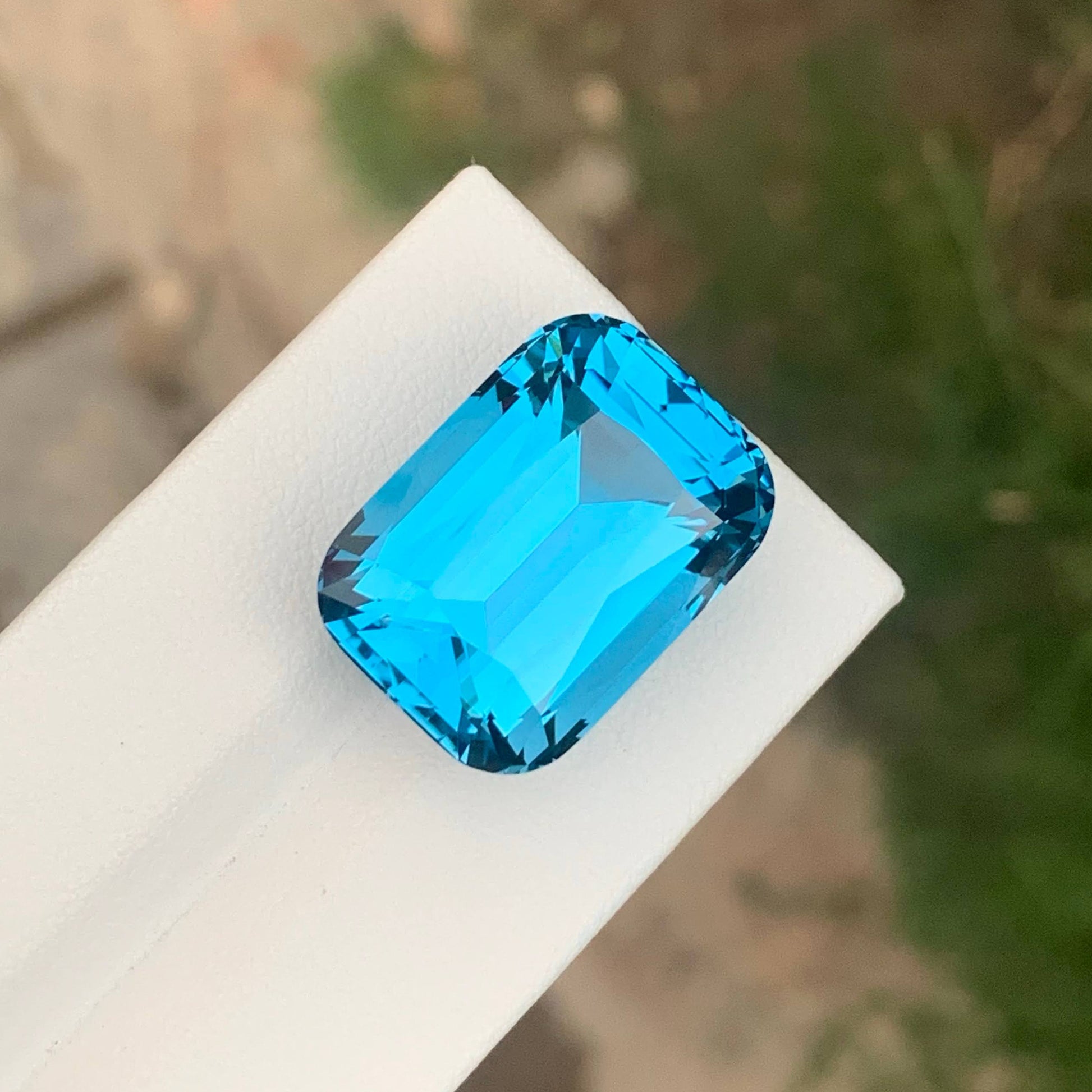 39.85 Carats Swiss Blue Topaz