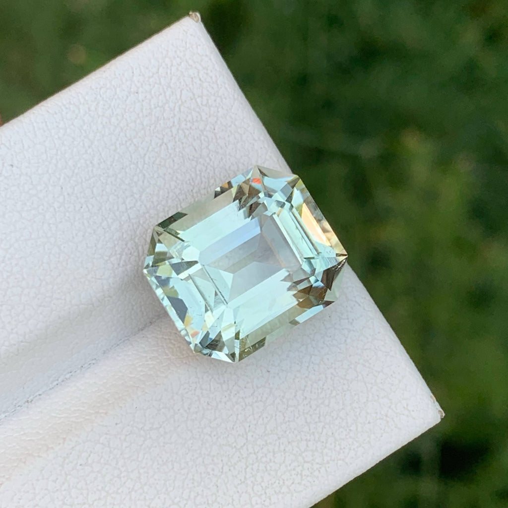 9.25 Carat Green Amethyst Stone
