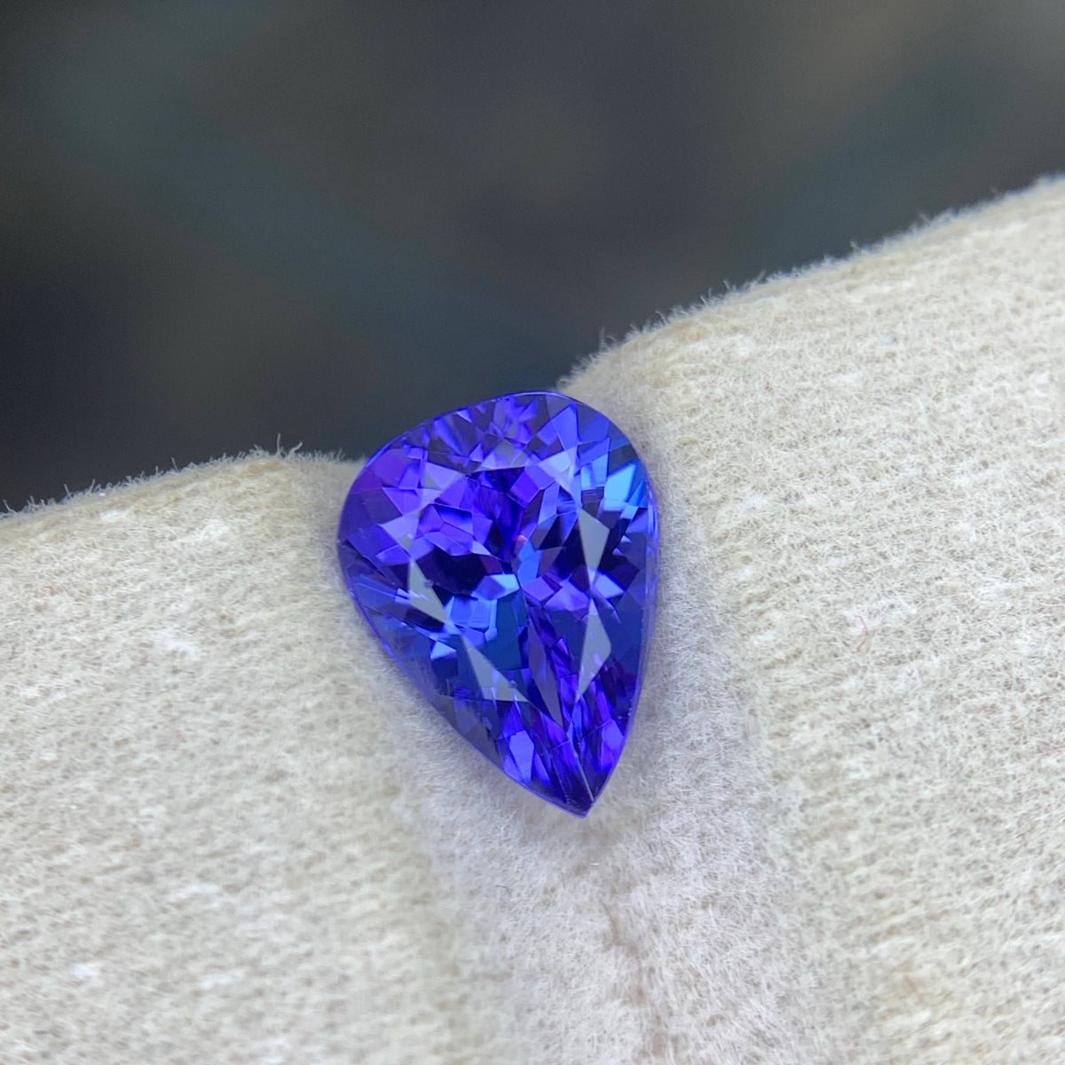 1.75 Carat Blue Tanzanite Pear Cut Tanzania Loupe Clean Untreated
