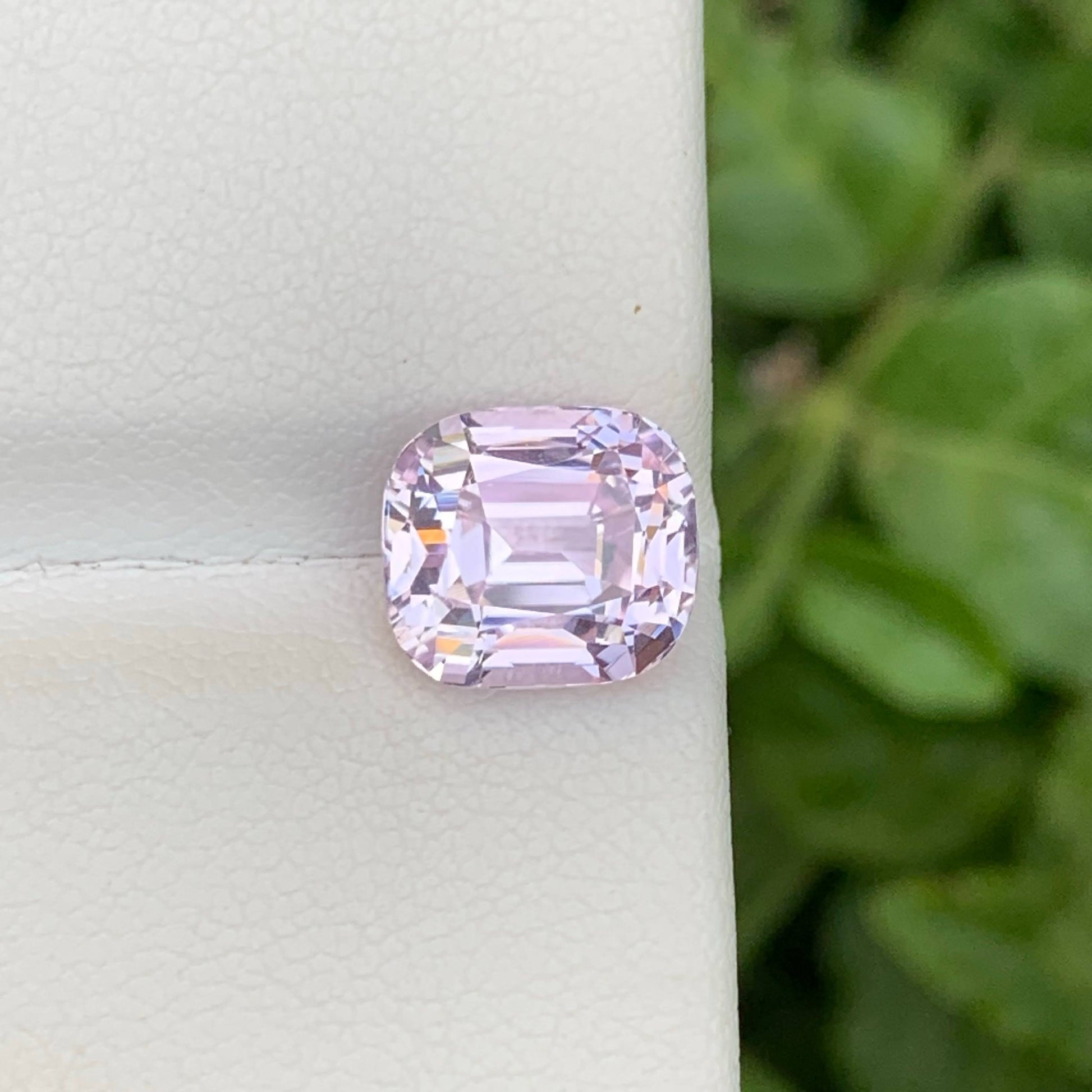 5.75 Carat Loose Kunzite Gem