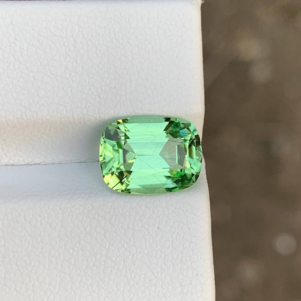 3.75 Carat Natural Loose Green Color Peridot Cushion Cut Pakistani Gemstone