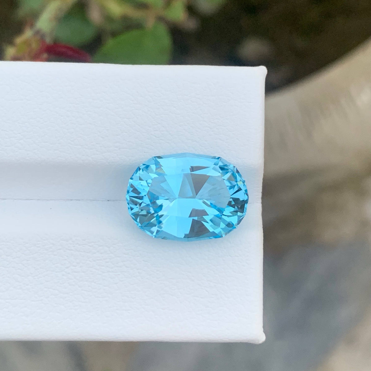8.30 Carat Natural Loose Sky Blue Color Topaz Oval Fancy Cut African Gemstone