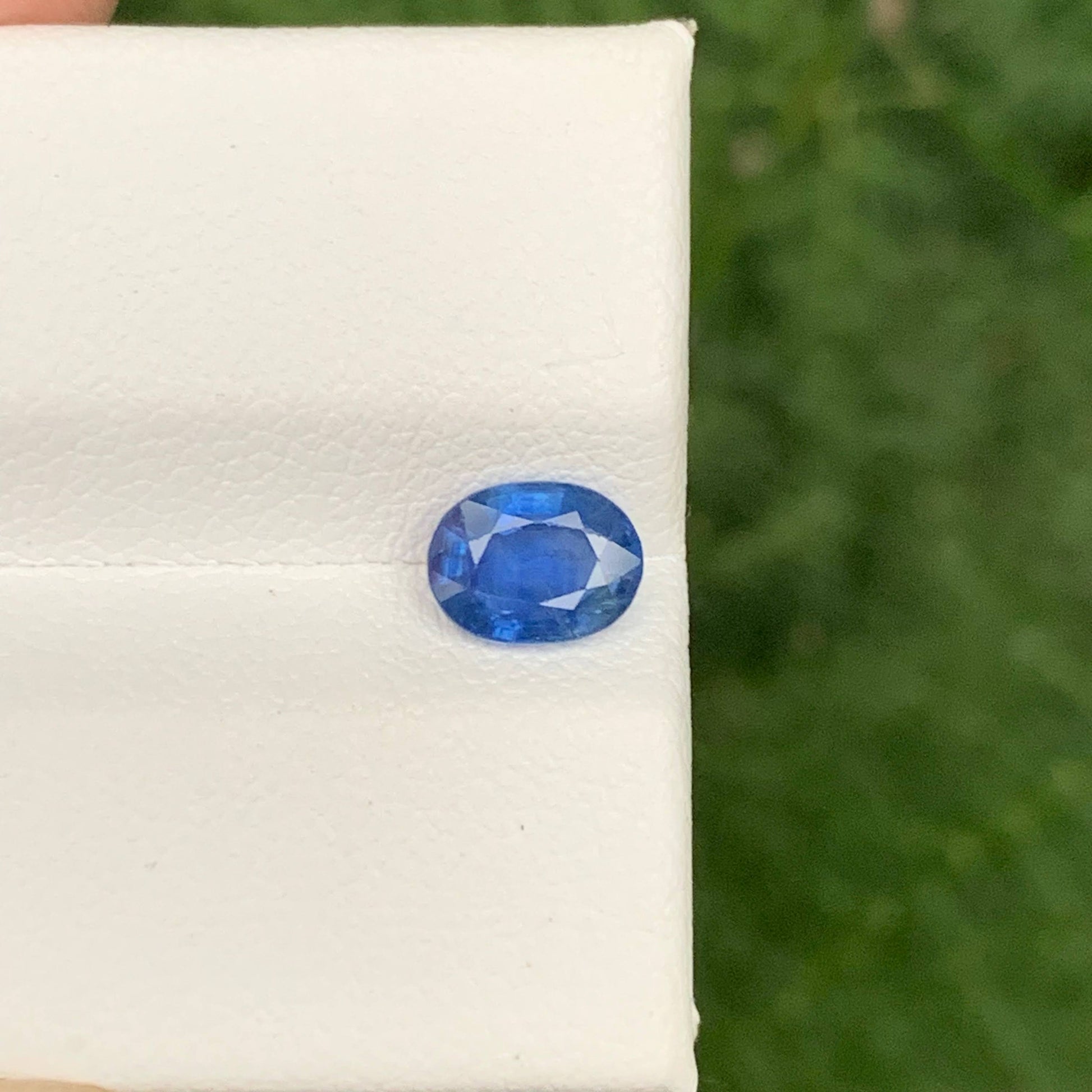 1.20 Carat Blue Sapphire Oval Cut
