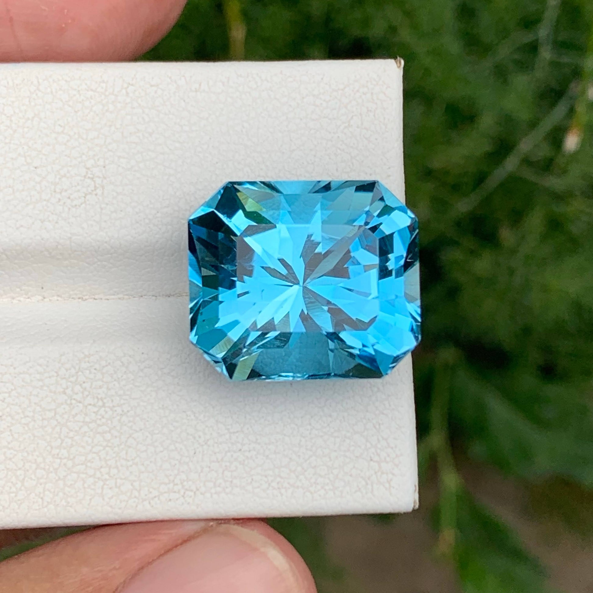 24.90 Carats Sky Blue Topaz